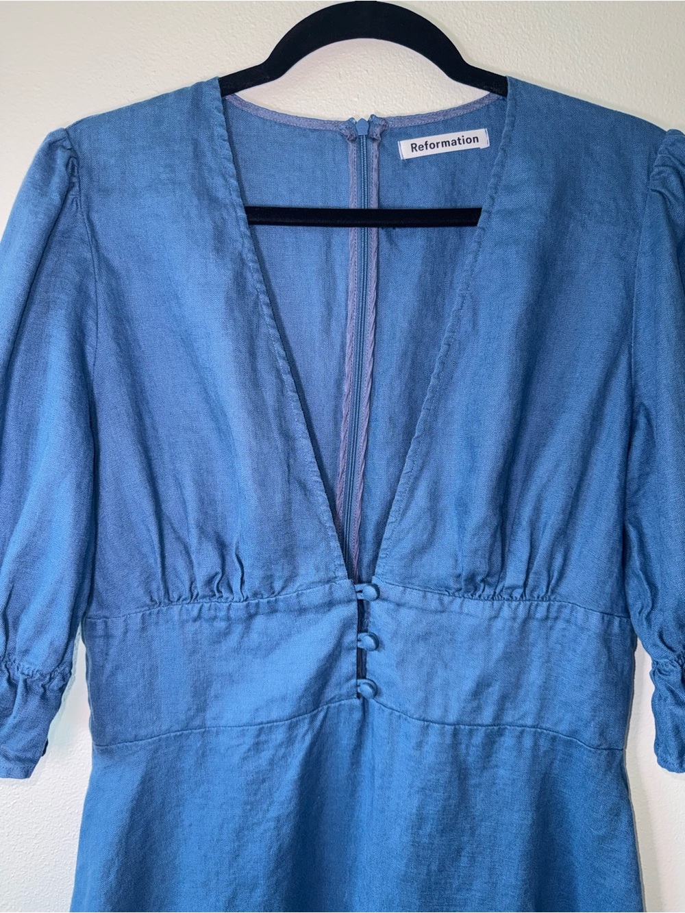 Reformation Simi Linen Mini Dress Blue Puff Sleeve V-Neck Size 12 - Picture 3 of 13